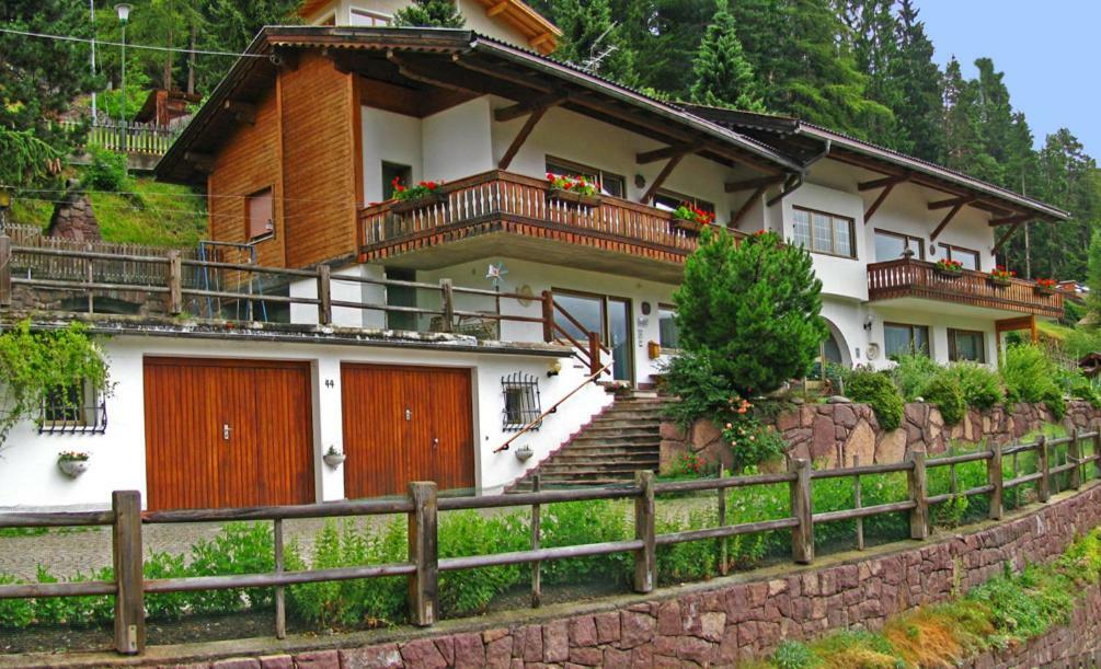 Holiday Apartments Costanzi أورتيسايْ المظهر الخارجي الصورة